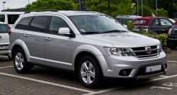 fiat-freemont-2011