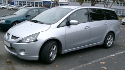 mitsubishi-grandis