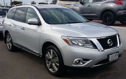 nissan-pathfinder-20139
