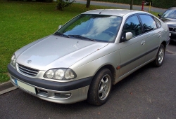 toyota-avensis-od-1997