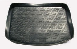 kovrik-v-bagazhnik-mazda-3-hatchback-(09-)-(plastikovyj)