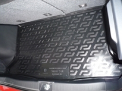 kovrik-v-bagazhnik-suzuki-sx4-hatchback-(10-)-(polimernyj)