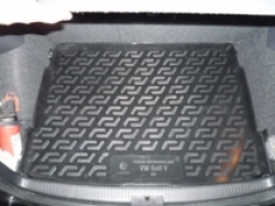 kovrik-v-bagazhnik-volkswagen-golf-v-hatchback-(05-)-(plastikovyj)