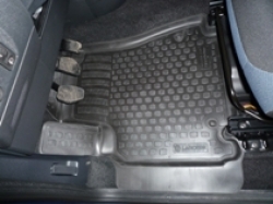 kovriki-v-salon-citroen-berlingo-(96-)-(polimernye)