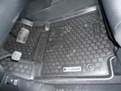 kovriki-v-salon-honda-pilot-(08-)-(polimernye)