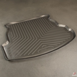 poddon-v-bagazhnik-dlya-mazda-6-sd
