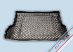 toyota-land-cruiser-150--7-seats-14-8